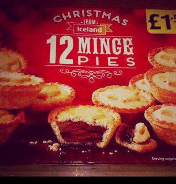 Iceland have made a rather unfortunate font choice for this box of mince pies.